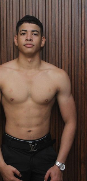 Model - AnaJesus muscle