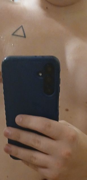 Model - Dick Grimes feet