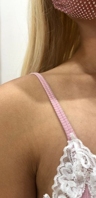 Model - Girl_in_Mask cei