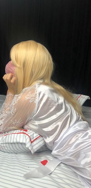 Model - Girl_in_Mask cei