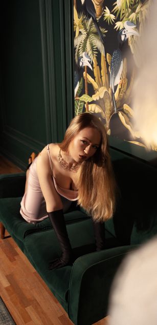 Model - Jena Affectionate Mistress cuckold