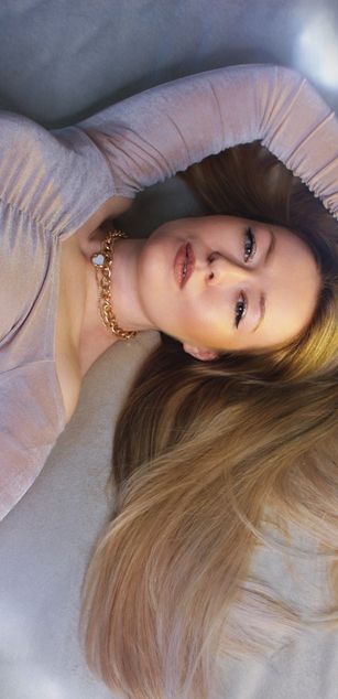 Model - Jena Affectionate Mistress cuckold