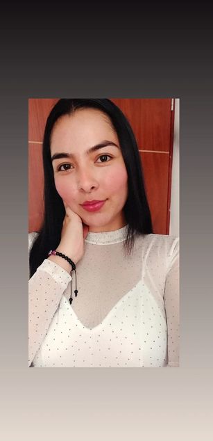 Model - Iris Moira blowjob