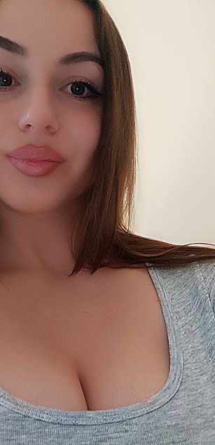 Model - Courtney dirtytalk