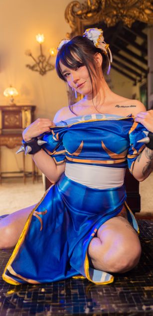 Model - Agata Bolton toys