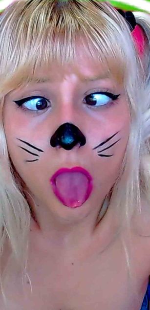 Model - Dasly Sunshine deepthroat