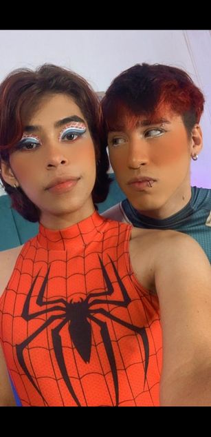 Model - Nico_and_Dani deepthroat