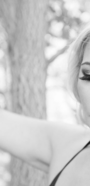 Model - MeAmandaX curvy