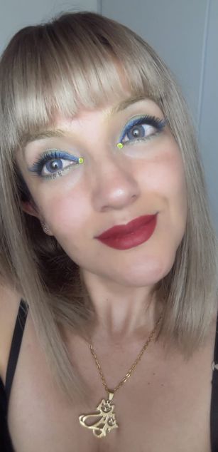 Model - Lola Santana deepthroat