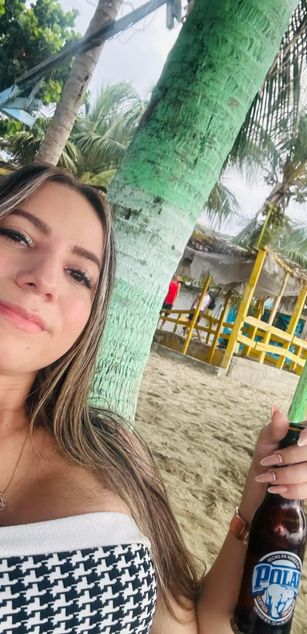 Model - Veronica Hot blowjob