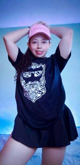 Model - Alejabianco_1 deepthroat