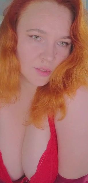 Model - Sinful bigtits