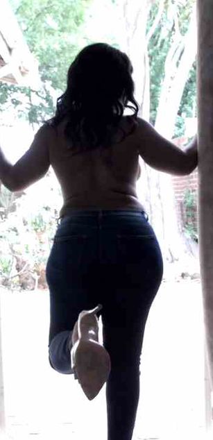 Model - ExoticLola gfexperience