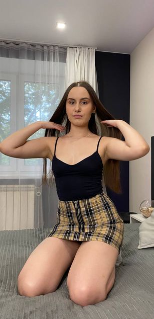 Model - EllenBennet blowjob