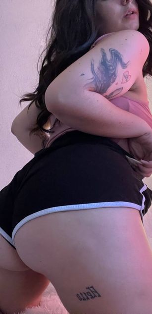 Model - YumiYume curvy