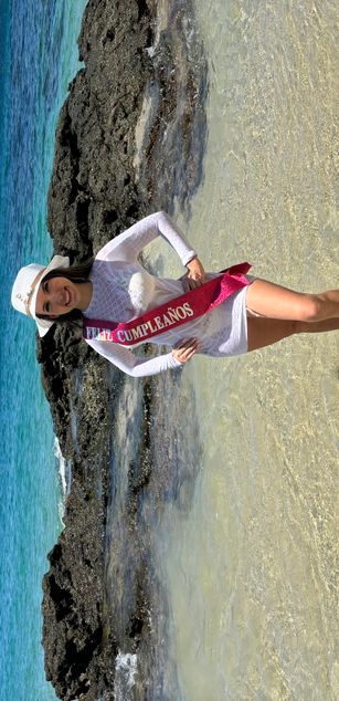 Model - Veronica Hot blowjob