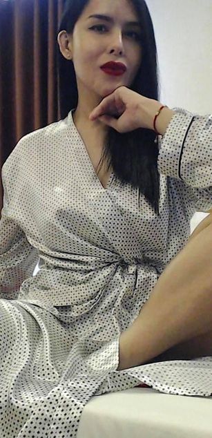 Model - MadocVentura striptease