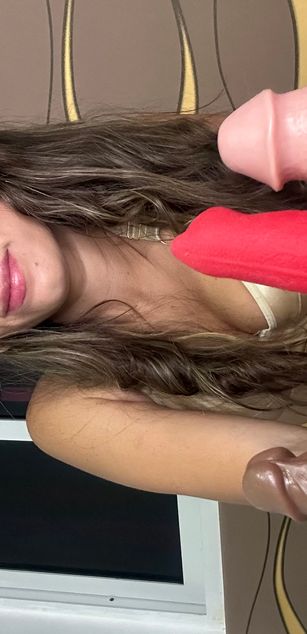 Model - Veronica Hot blowjob