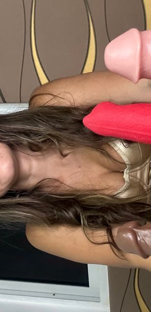 Model - Veronica Hot blowjob