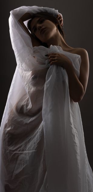 Model - MaryLune striptease