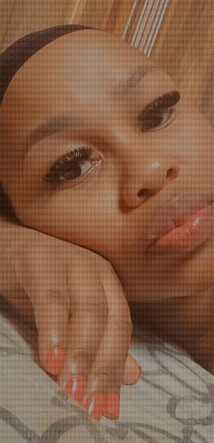 Model - CURVYCLOE29xx sexy