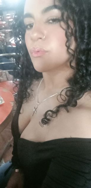 Model - AngelaLatinBB latin