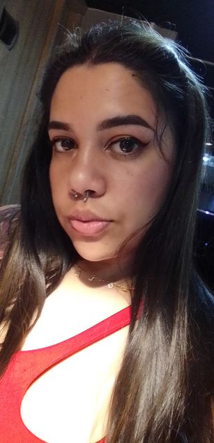 Model - dreabusty hairypussy