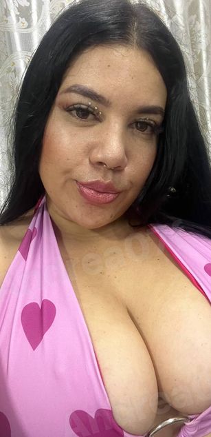 Model - dreabusty hairypussy