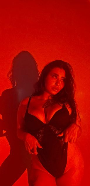 Model - coraline sexy