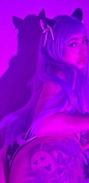 Model - coraline sexy