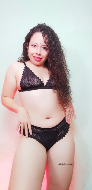 Model - Alejabianco_1 deepthroat