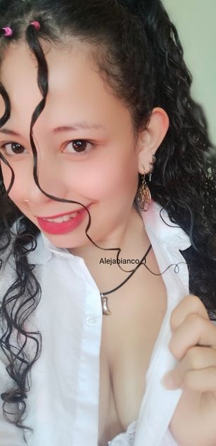 Model - Alejabianco_1 deepthroat