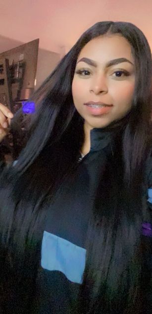 Model - alana jones sexy