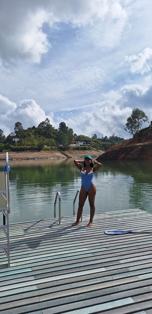 Model - pupiblackgirl deepthroat