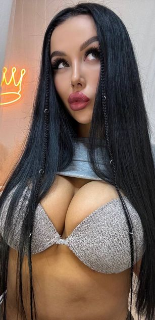 Model - kimberry bigtits