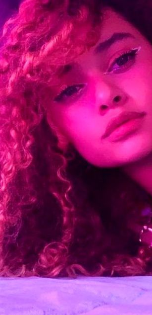 Model - gaby_jiin ass