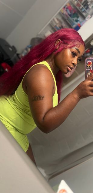 Model - pocahontasgrim findom