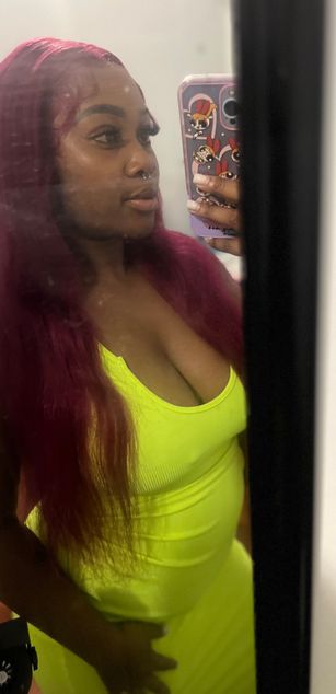 Model - richoffeka findom