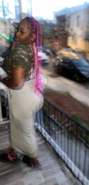 Model - pocahontasgrim findom