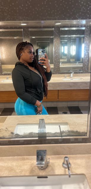 Model - richoffeka findom