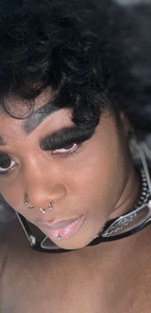 Model - richoffeka findom