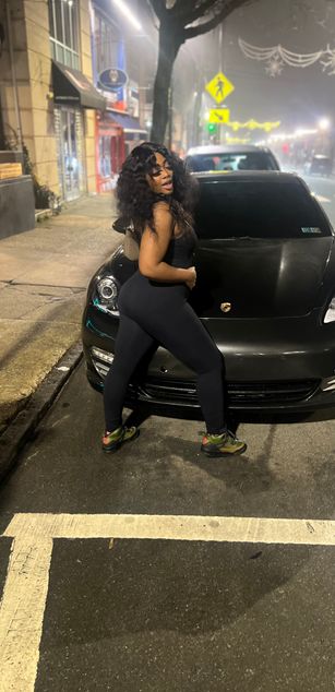 Model - pocahontasgrim findom