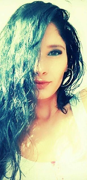 Model - ScarlettRobin sexy