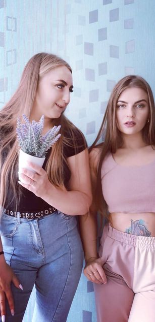 Model - LilyDolly69 boobs