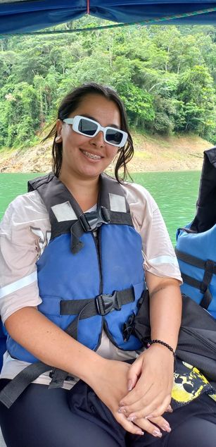 Model - Iris Moira blowjob