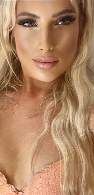 Model - Missy_matrix dirtytalk