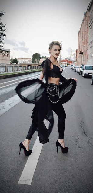 Model - Frances York fetish