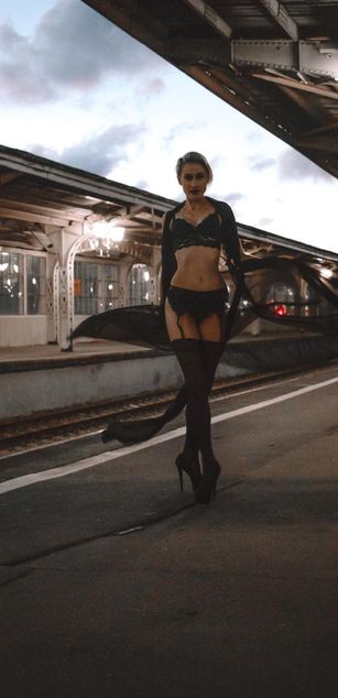 Model - Frances York fetish