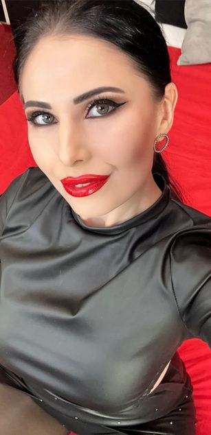 Model - IngridStorm roleplay