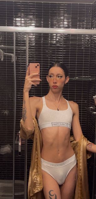 Model - Doja Alice Soto Mejia bigass